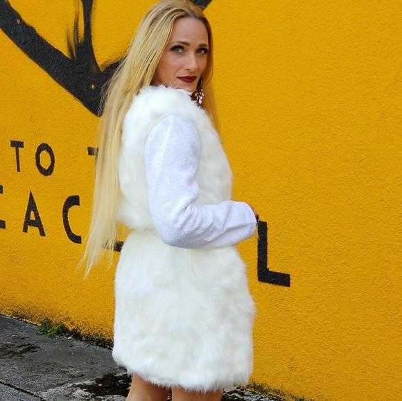 Cream Faux Fur Coat Vest