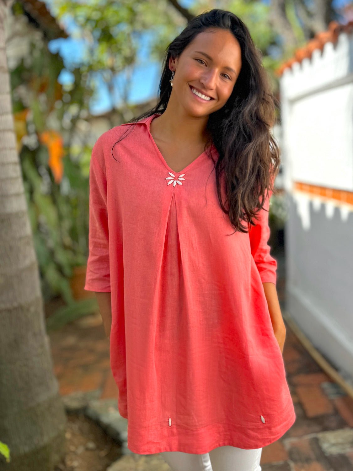 Daniela Tunic in Coral