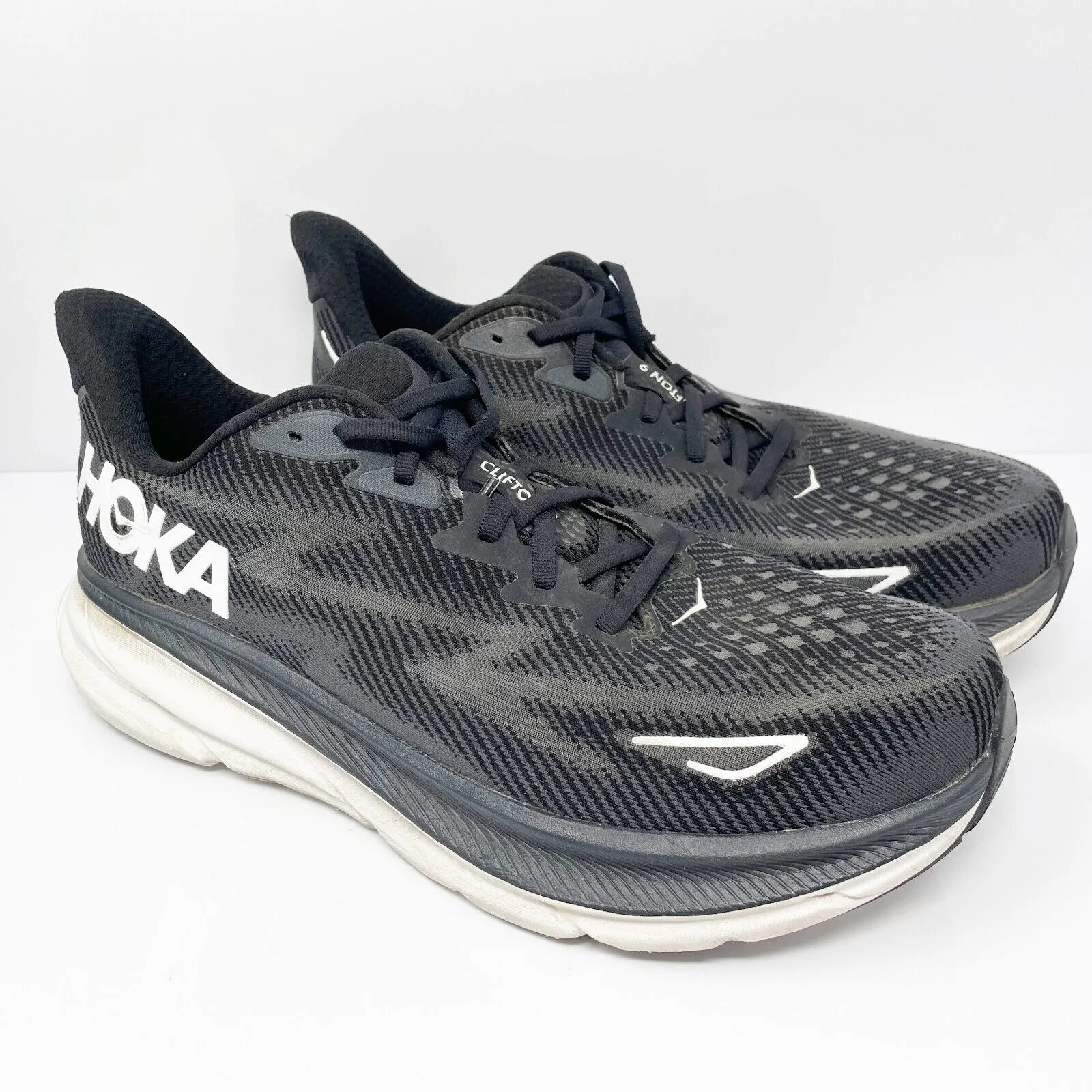 Hoka One One Mens Clifton 9 1132210 BWHT Black Running Shoes Sneakers Size 12 2E