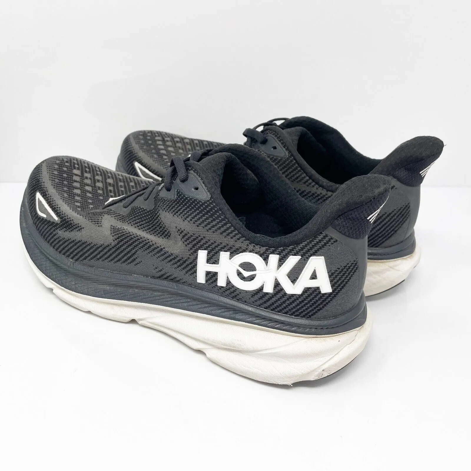 Hoka One One Mens Clifton 9 1132210 BWHT Black Running Shoes Sneakers Size 12 2E