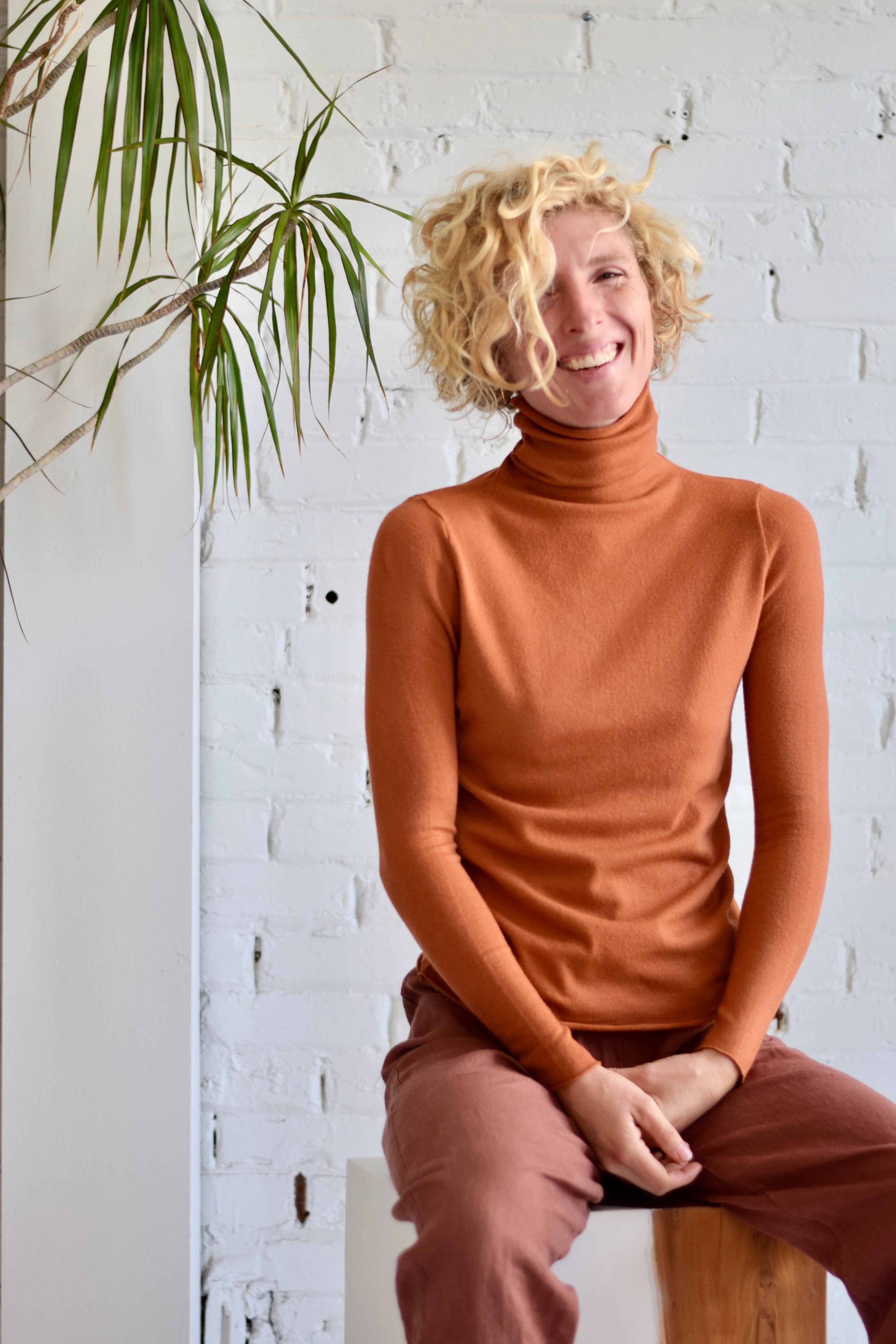 Lana Cashmere Blend Turtleneck