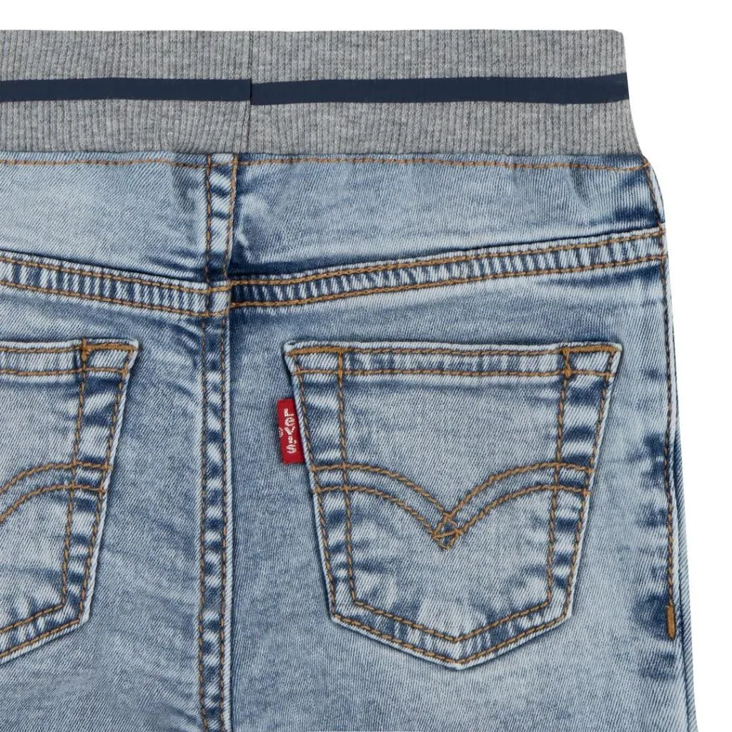 LEVIS PULL ON JEANS 9208