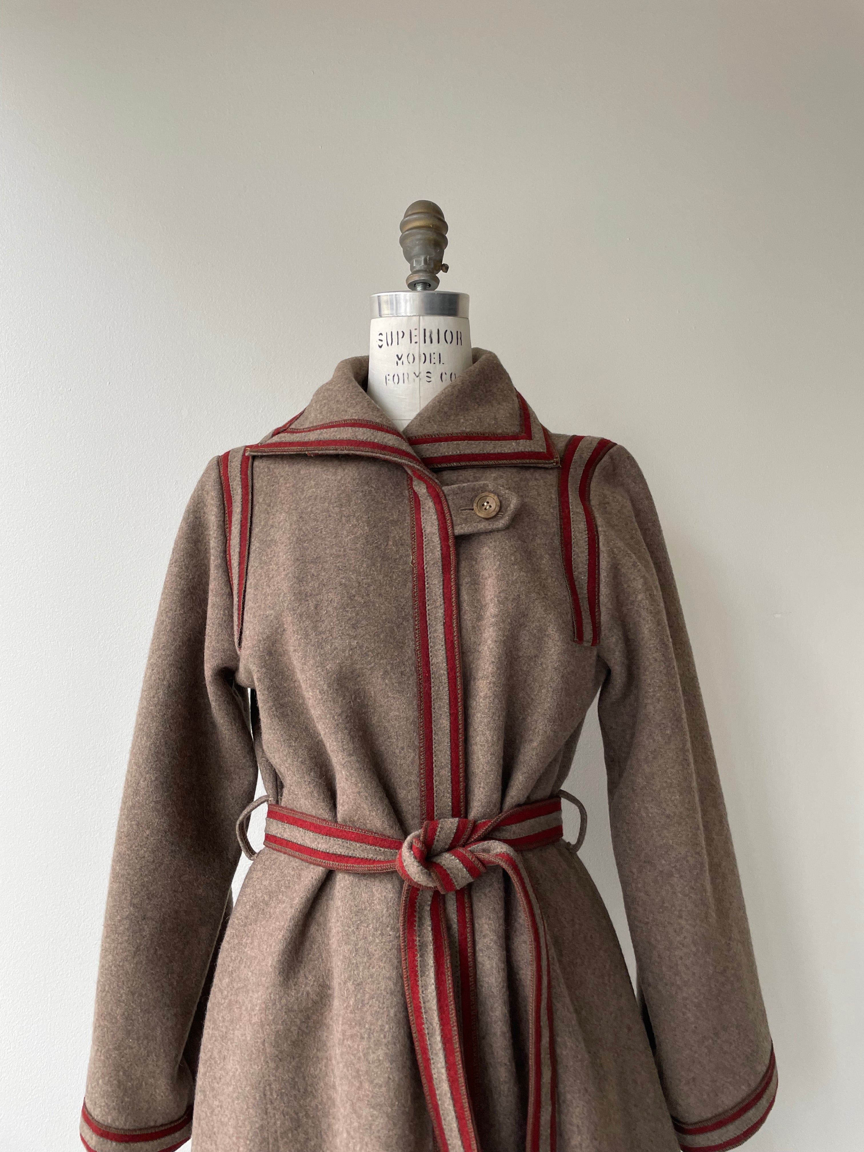 Oppidum Wool Coat