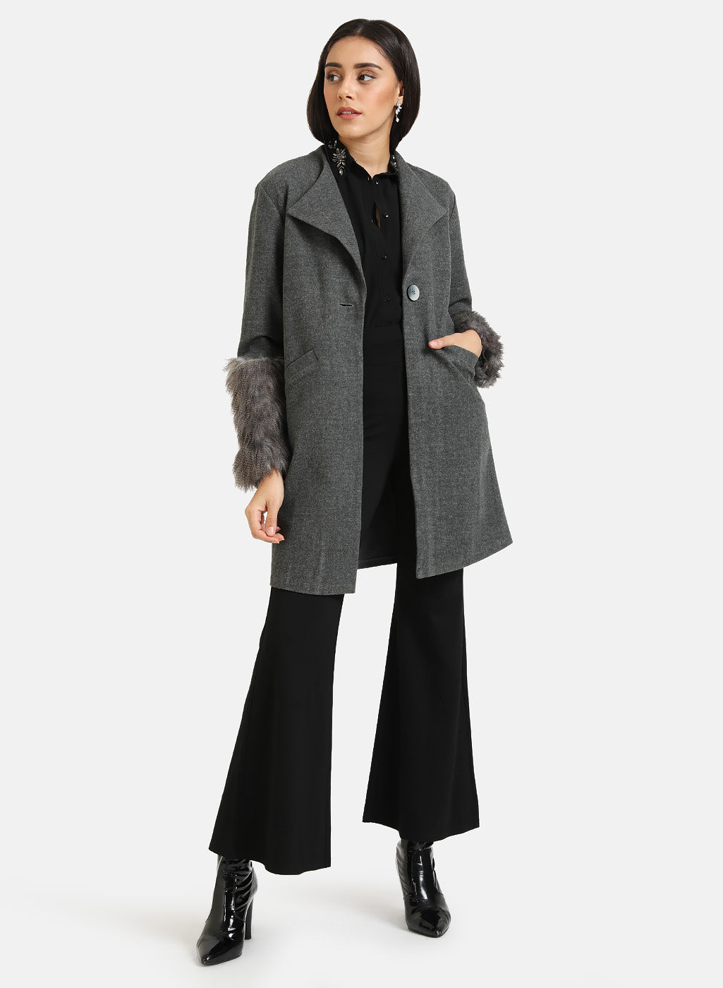 Overcoat With Fur Detailed Sleeve