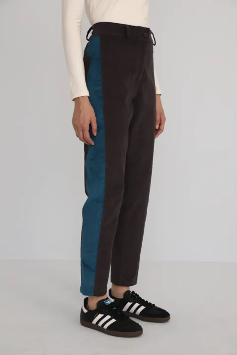 Pantalon Busqueda Gris