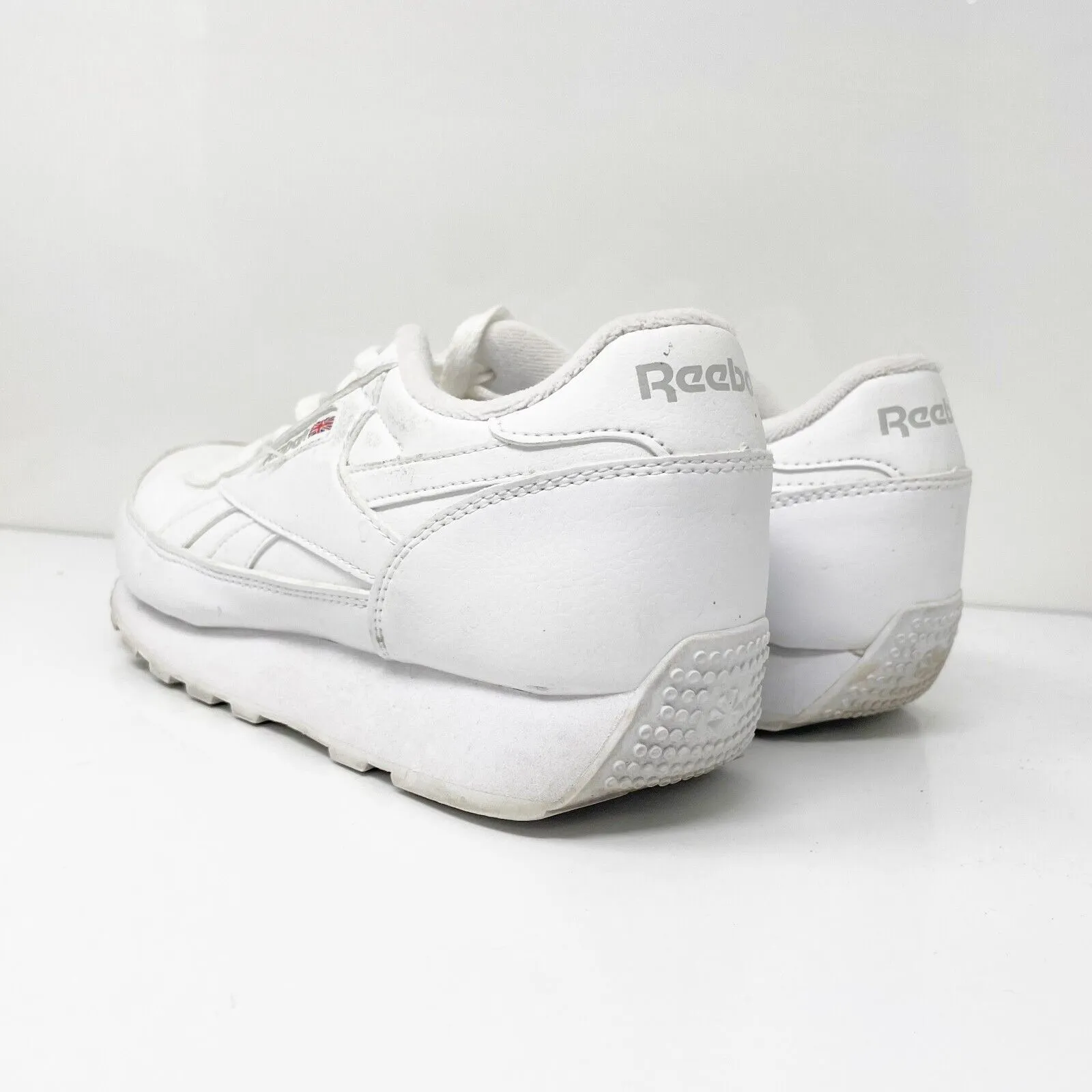 Reebok Womens Classic Renaissance V66942 White Casual Shoes Sneakers Size 10