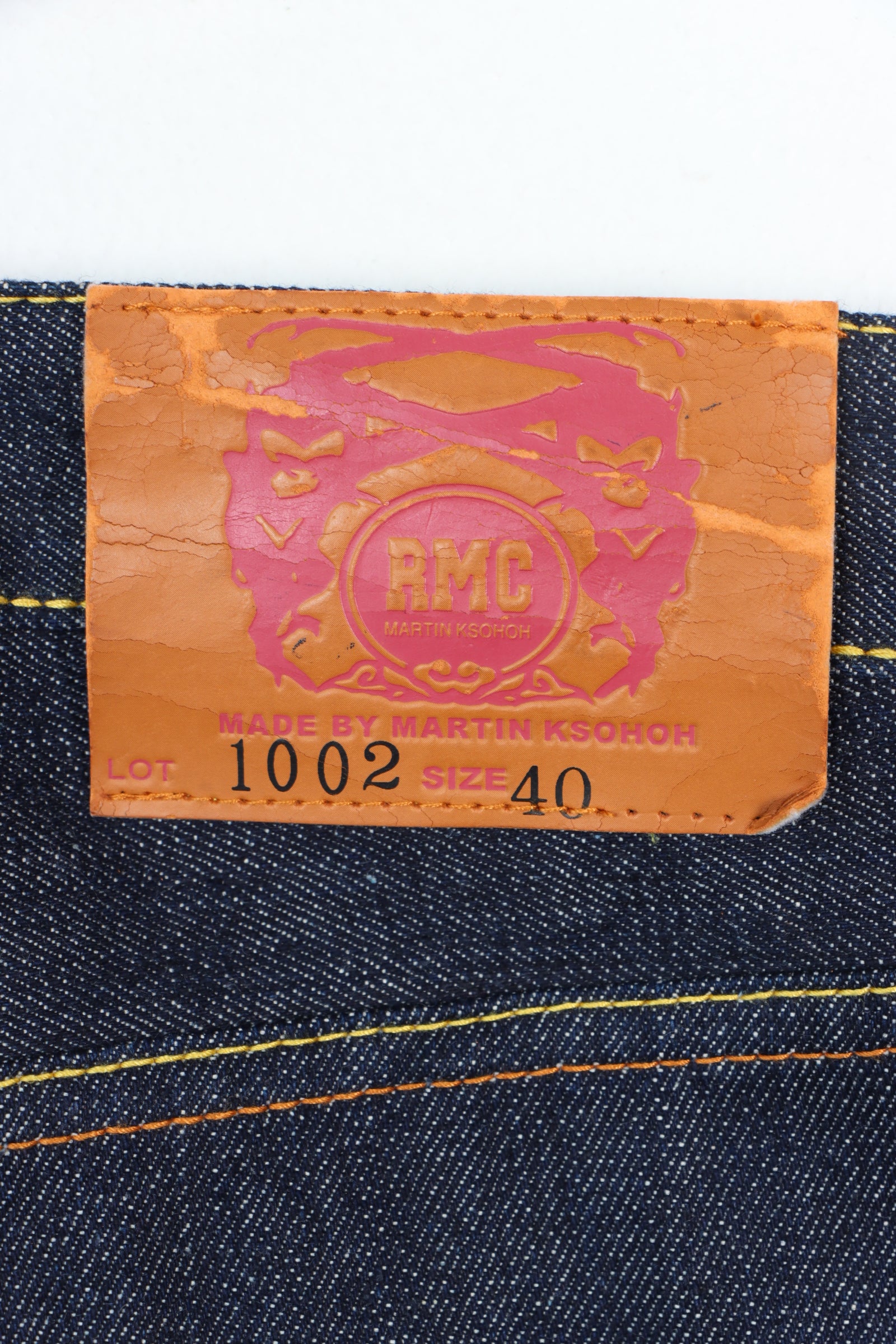 RMC Red Monkey Let It Bee! Embroidered Y2K Jeans (40)