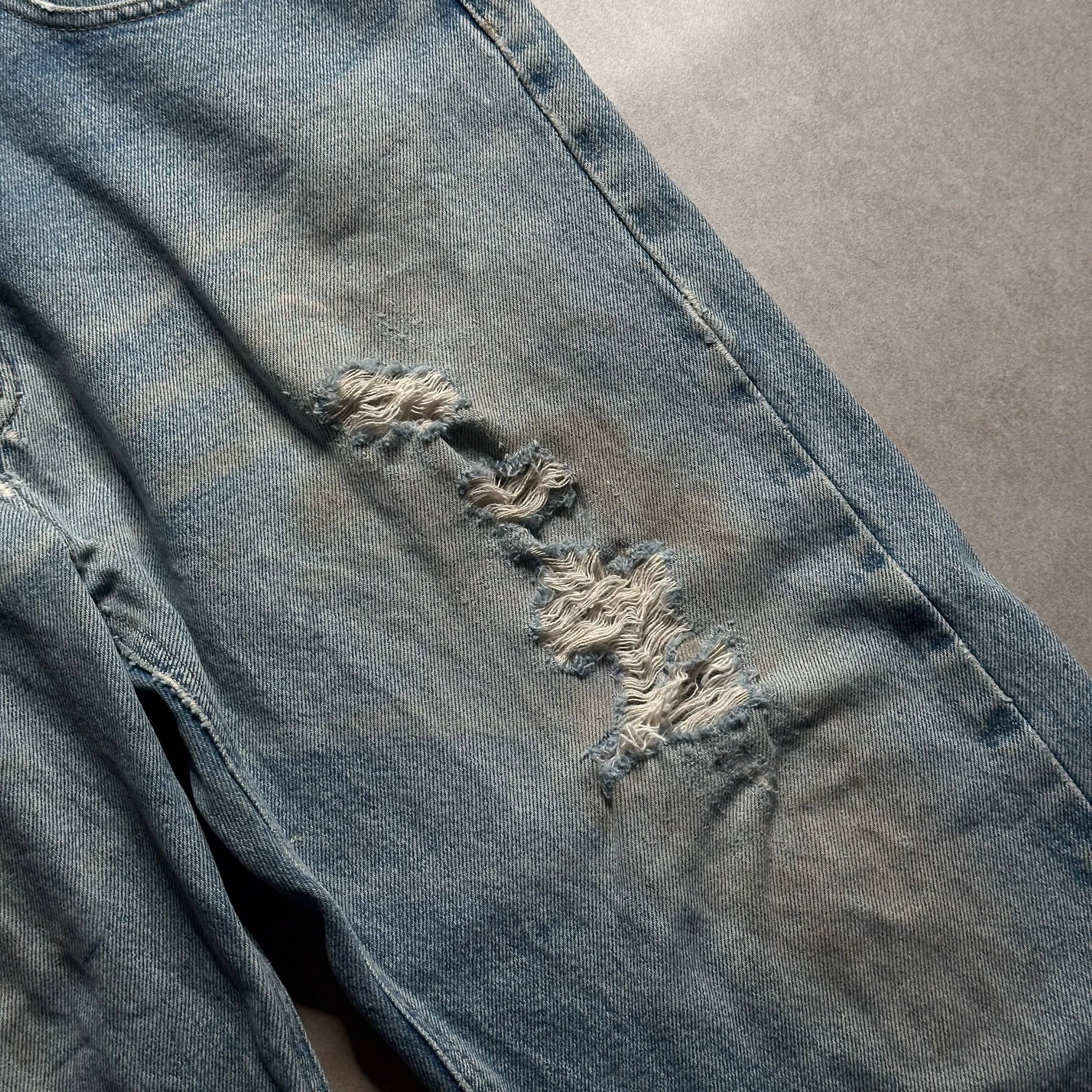 Vintage Carhartt Ripped Jeans - 38in